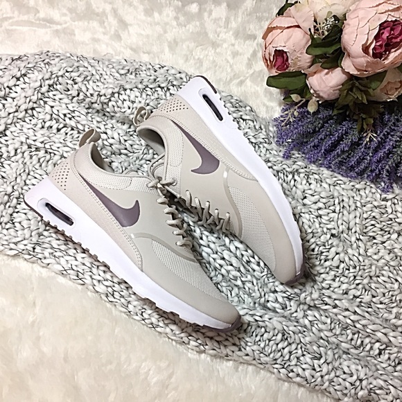 nike air max thea taupe grey